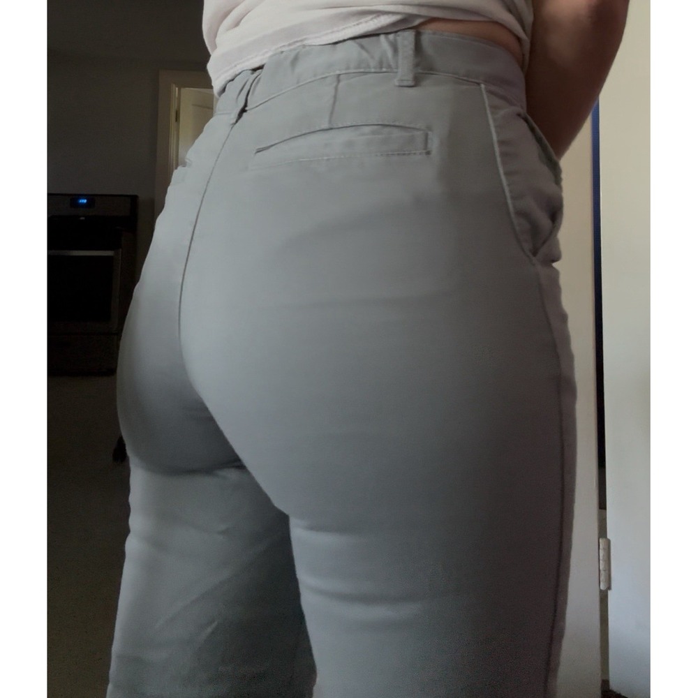 PLACE Fitted Women's Long Shorts Gray Size 14 But Runs Small Read Description!